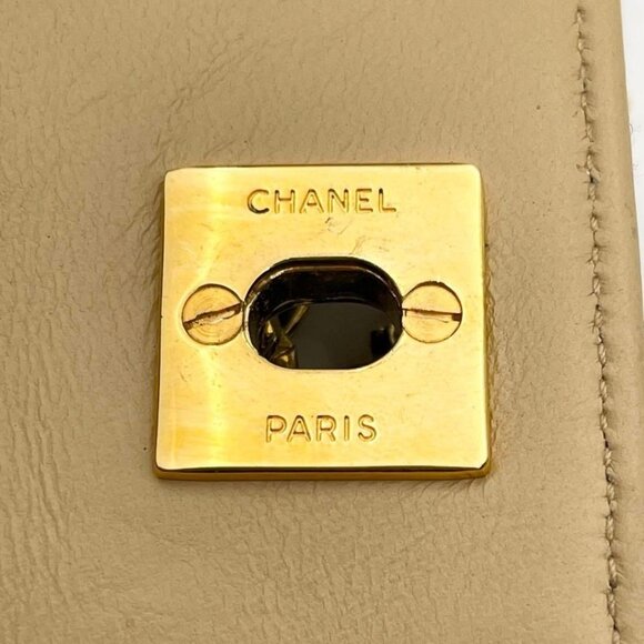 Authentic CHANEL 24K  Vintage Classic Single Flap Quilted Lambskin Chain Bag Tan - Picture 13 of 16